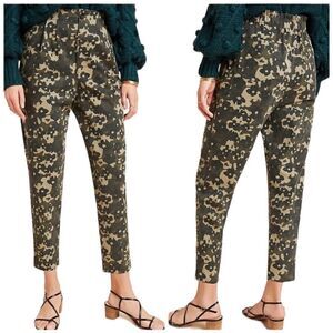 NWOT Anthropologie Amadi Camo Trouser Pant